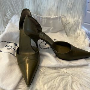 Prada olive green pointy toe pumps